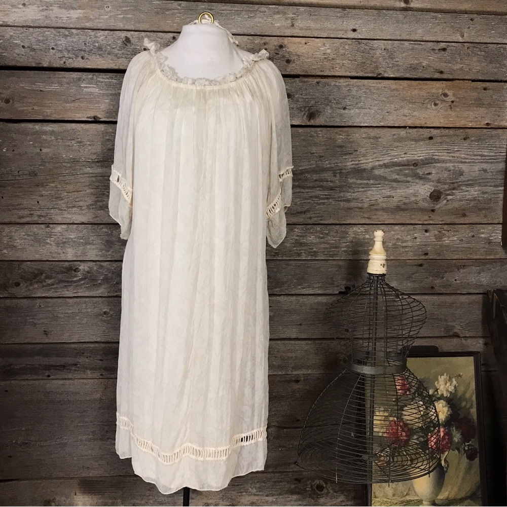 Bella Umbra White on White Print Silk Dress Size L